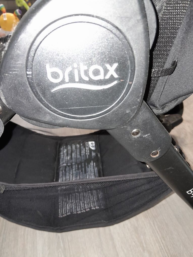 Britax B-Agile Plus коляска прогулка