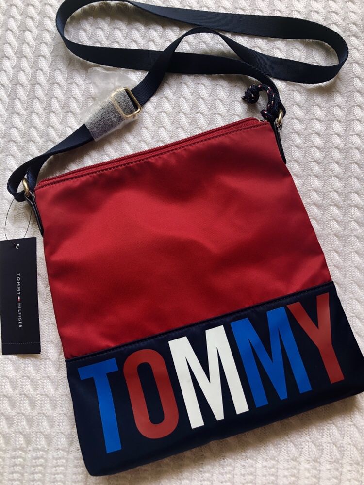 TOMMY HILFIGER torebka czerwona/ listonoszka