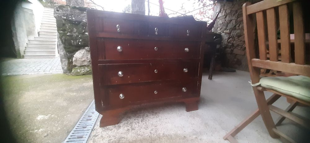 Vendo cómoda antiga