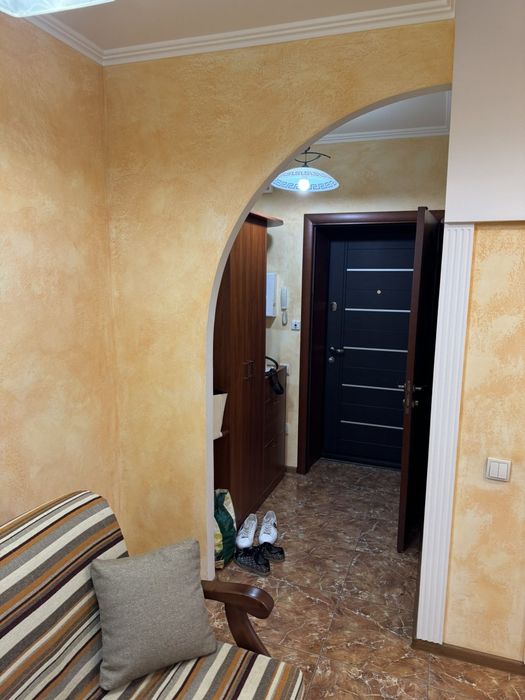 Сдам 1-о комнатную квартиру в центре