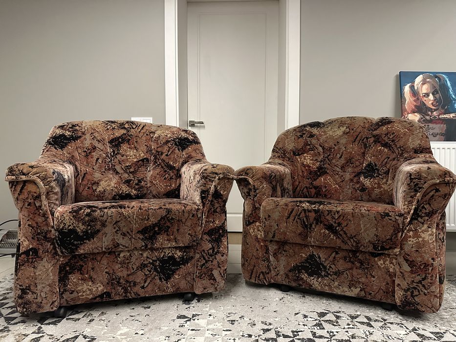 Продаютьмя мʼякі крісла пара 1тис.грн