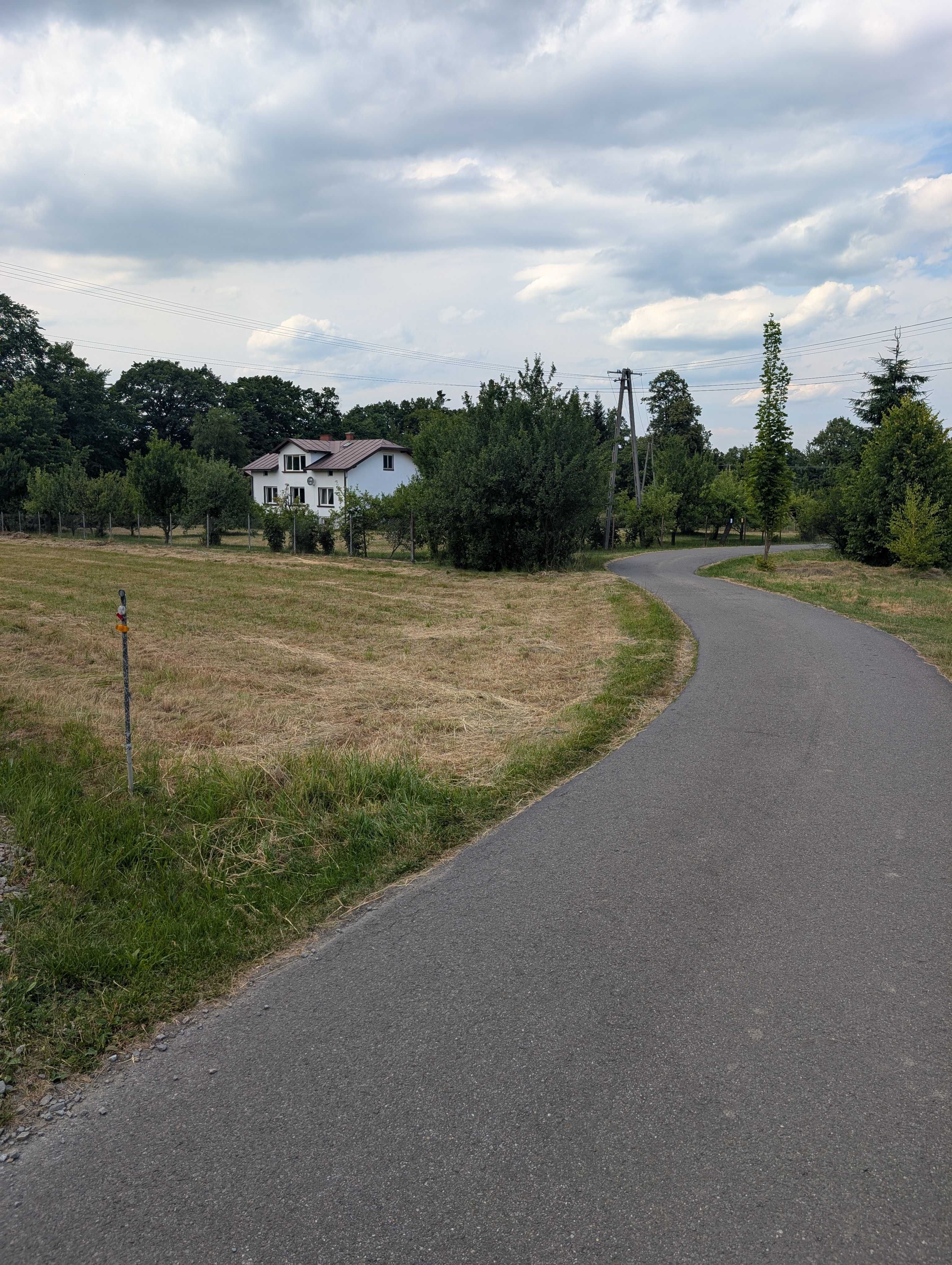 Działka budowlana 10 arów Sękowa