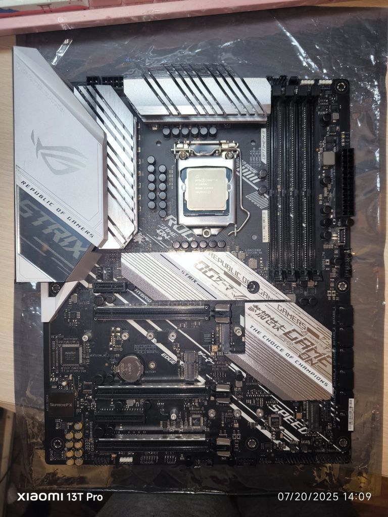 i5-10600K + DDR4-2666 32гб + Asus Rog strix Z490-A