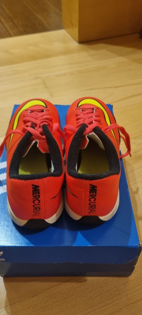 Chuteiras Nike Mercurial EUR:35