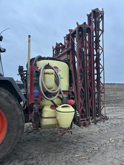 Opryskiwacz zawieszany Hardi Master Plus 1500l