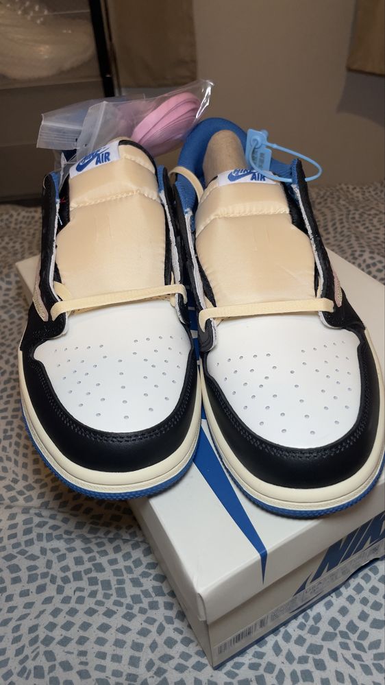 Air Jordan 1 Fragment x Travis Scott  43