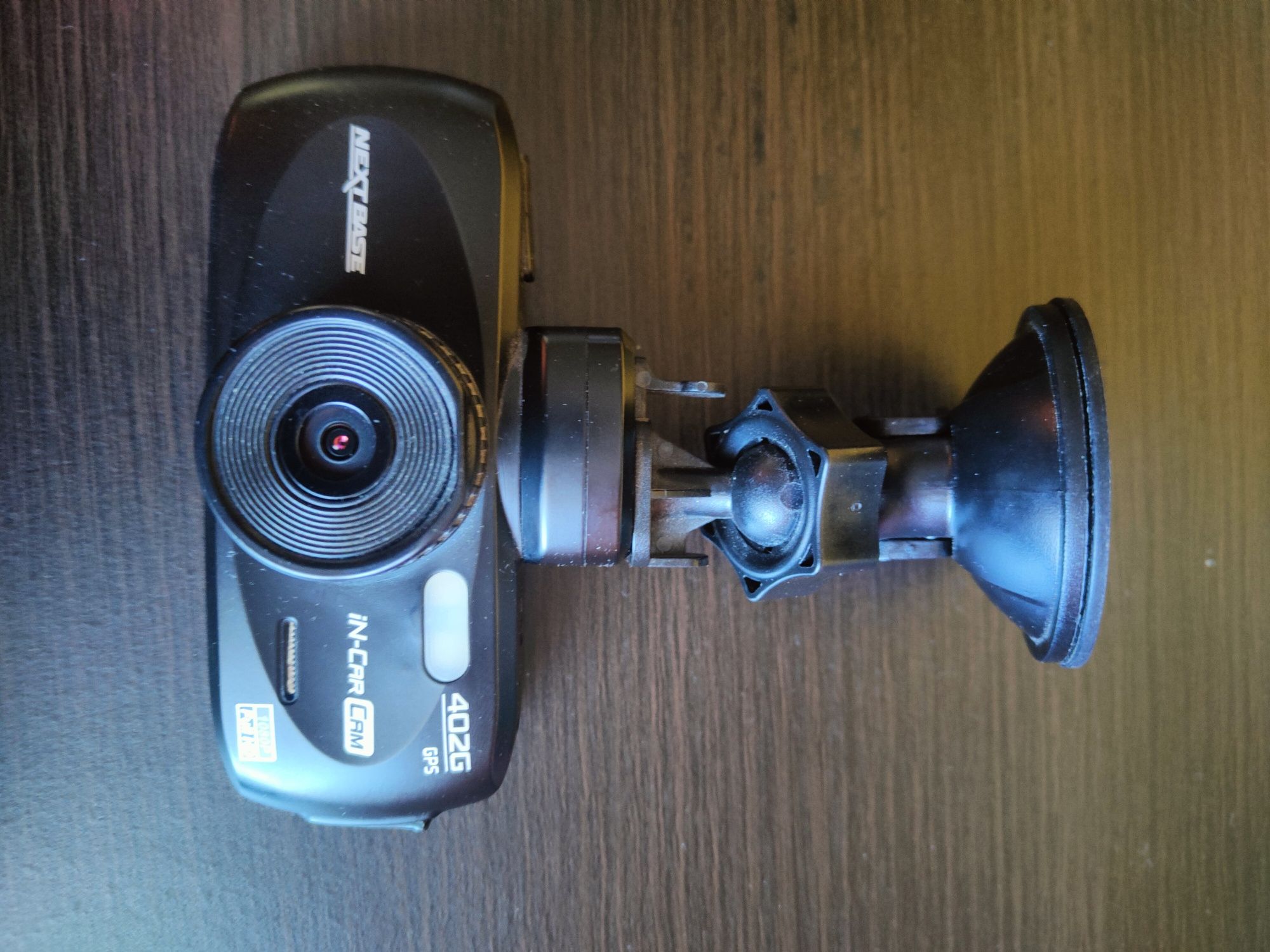 Wideorejestrator kamera samochodowa Nextbase 402G