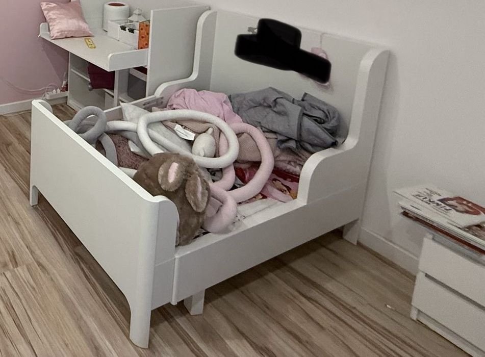 Łóżko dziecięce „rośnie razem z dzieckiem” – IKEA BUSUNGE
