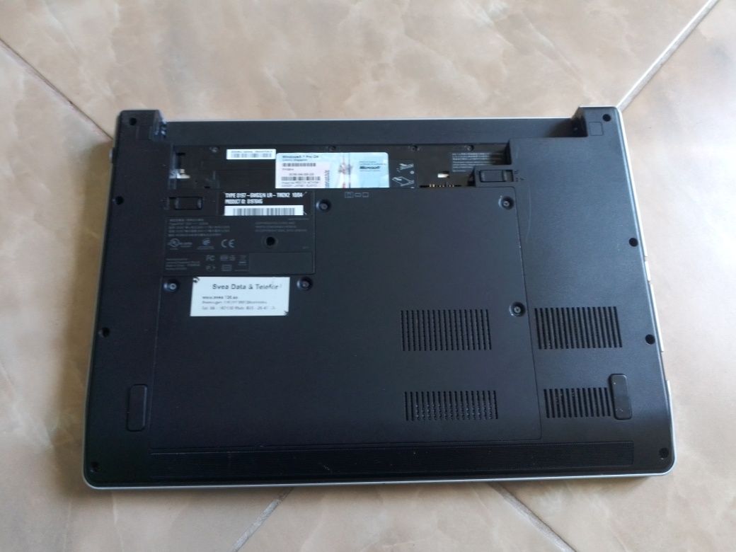 Lenovo ThinkPad edge 13