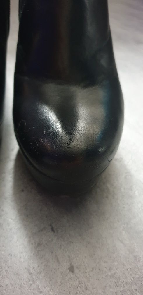 Damskie botki Lasocki 36 skóra!