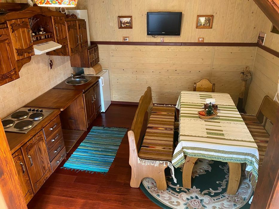 Котедж в Яремче. Дом в Яремче. Карпати.