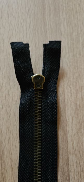 Nowy zamek metalowy czarny 50 cm