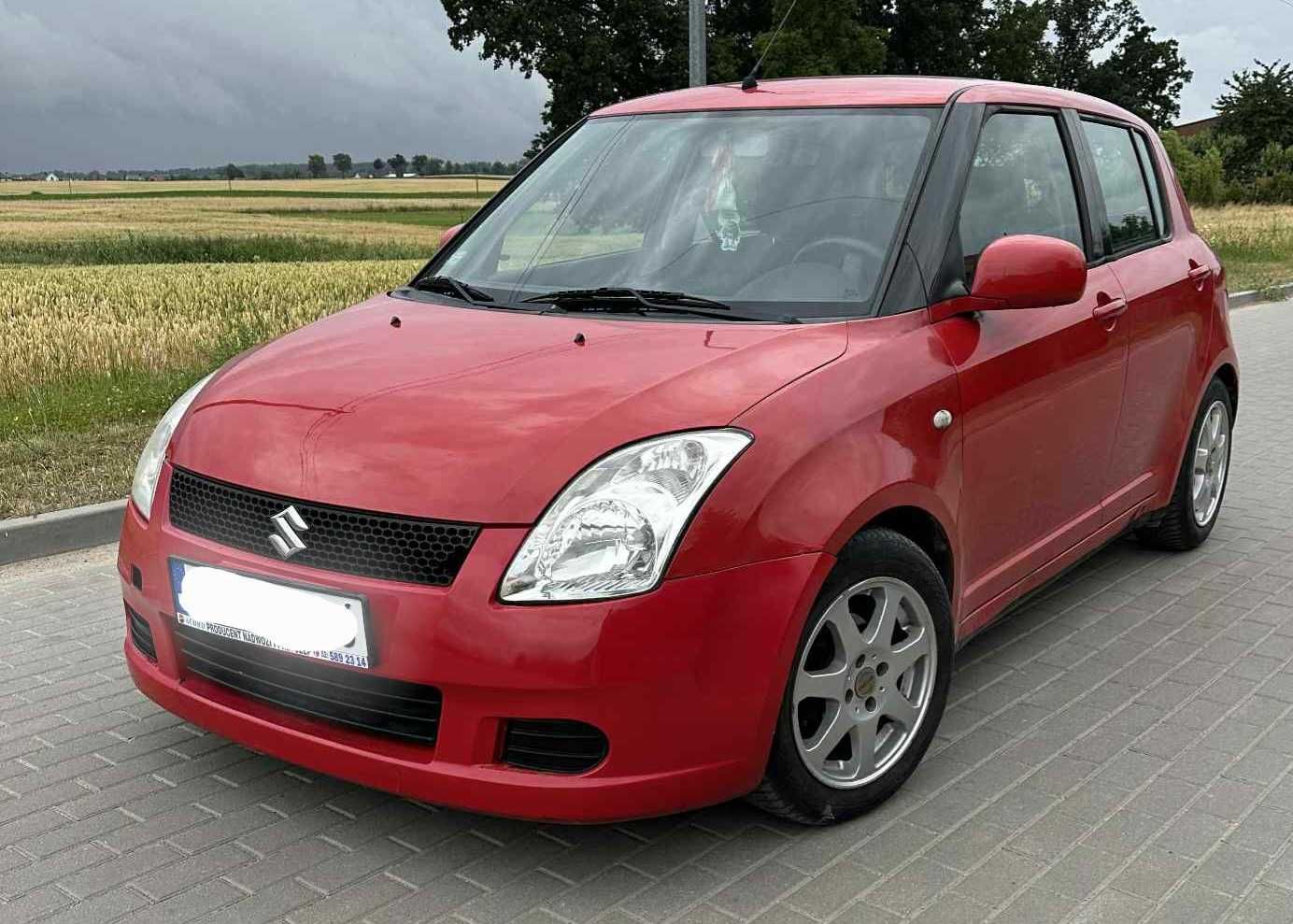 Suzuki swift 1.3benzyna zarejestrowany