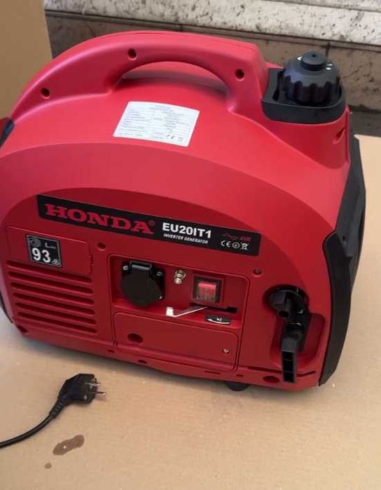 генератор інверторний бензин з мідною обмоткою /2200Вт/ 4.5л 2Т HONDA