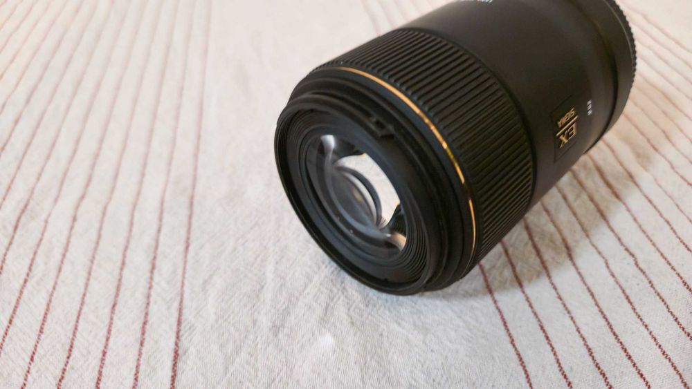 SIGMA 105 2.8 DG macro hsm