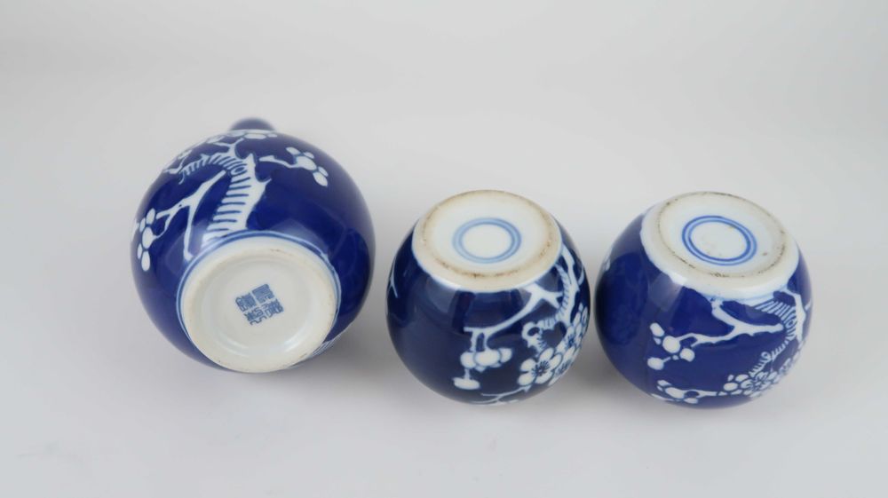 3 Jarrinhas da China, flor de amendoeira