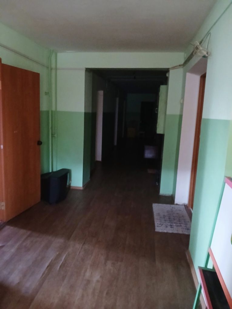 Сдам комнату в общежитии для порядочной семейной пары или женщине