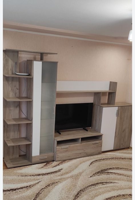 Продам стінку в гарному стані