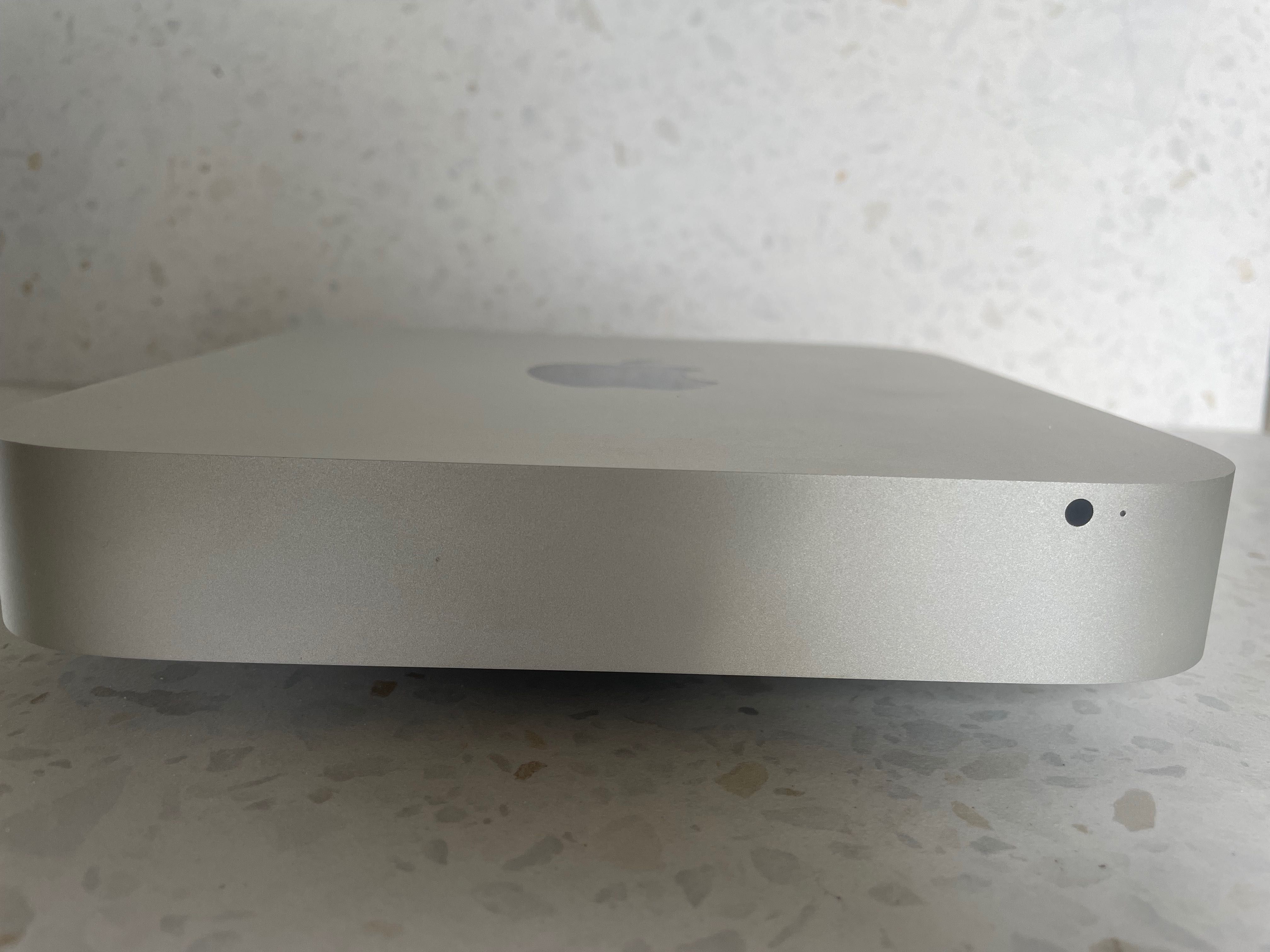 Apple Mac mini intel i5 512gb macOS Sequoia