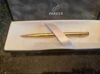 Caneta dourada Parker Gold