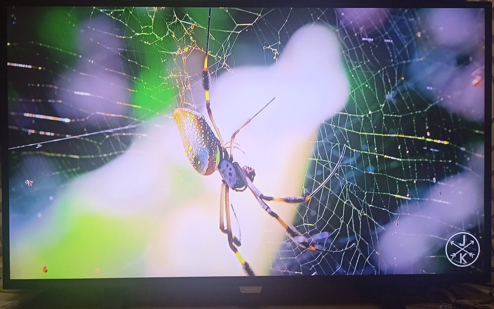 Philips 43PUT4900/12 — 43" 4K Smart TV,  стан нового.