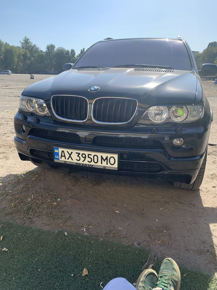 Продам BMW x5 e53 2005