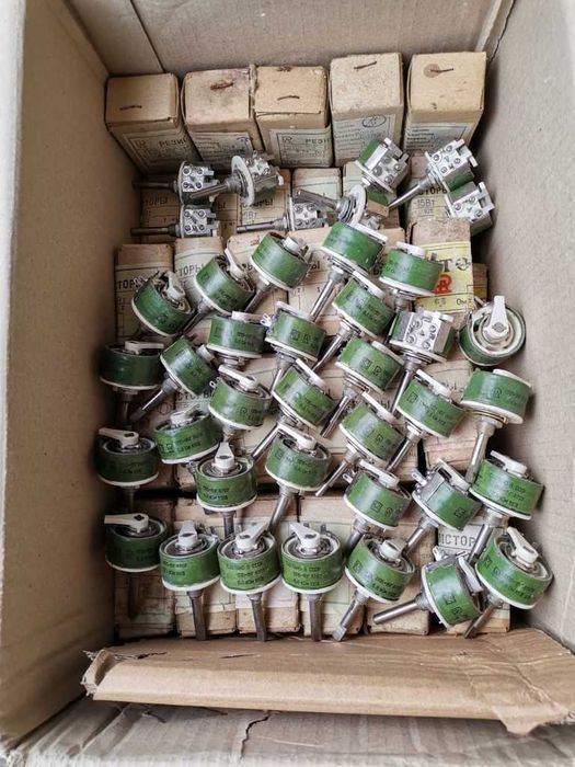 Резистор ППБ-15 6,8Ом 6,8кОм 3,3кОм 220Ом 100Ом 680Ом 330Ом