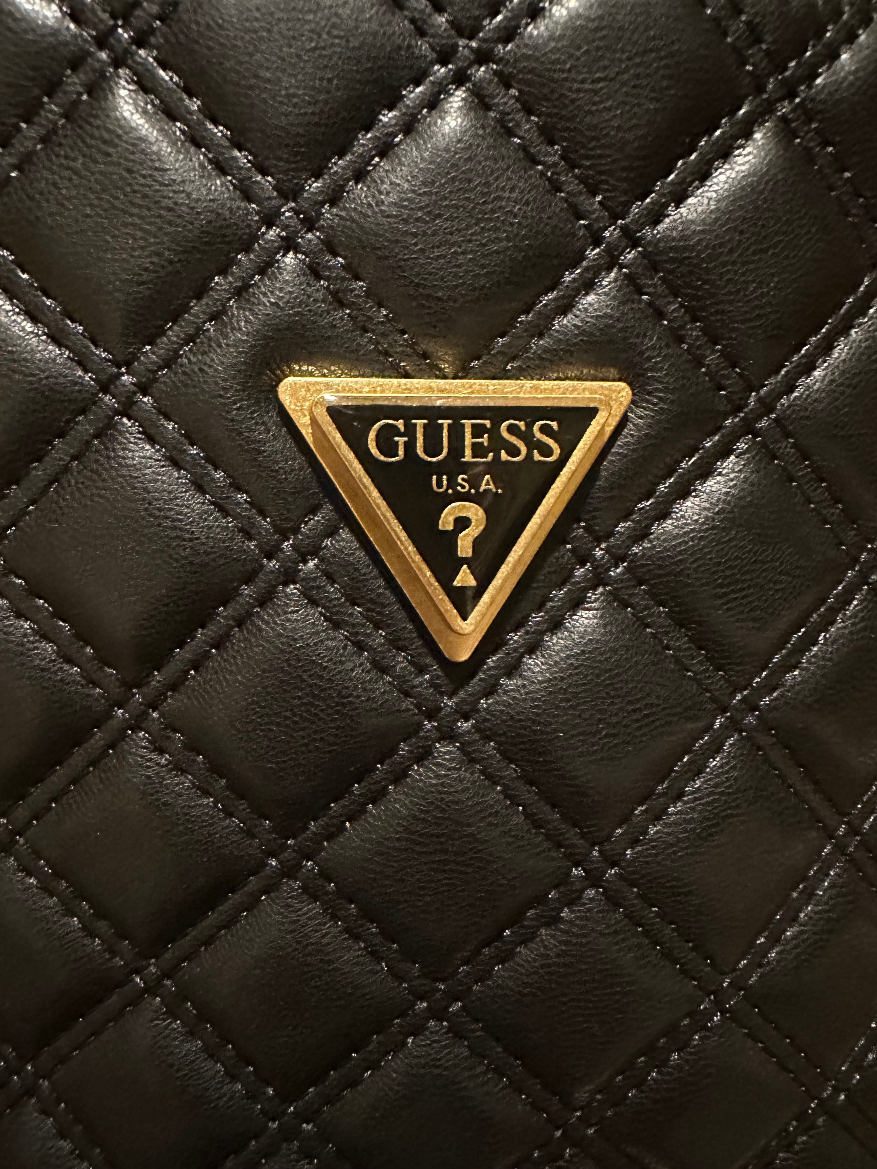 Bolsa da GUESS com etiqueta