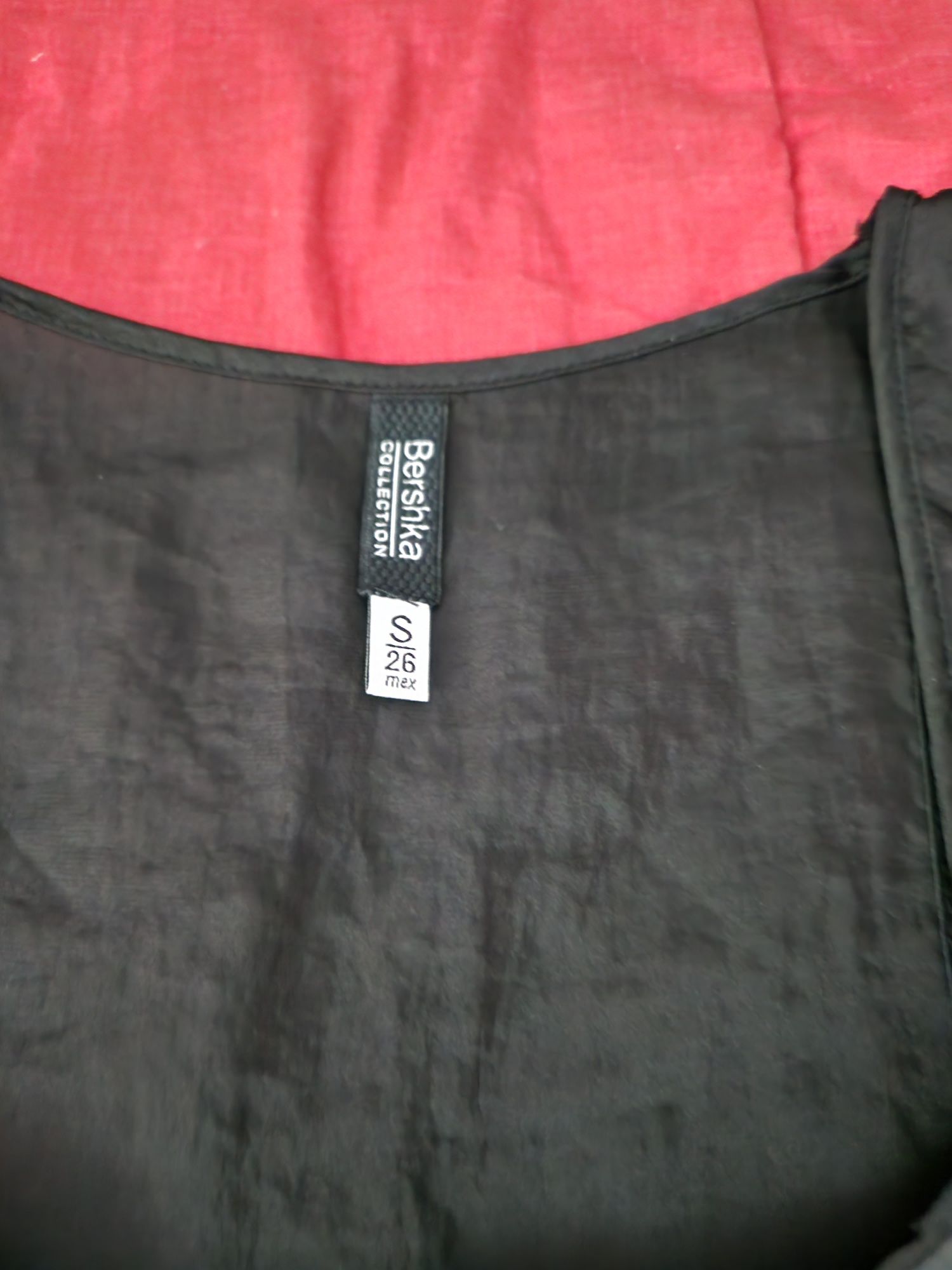Blusa preta breshka