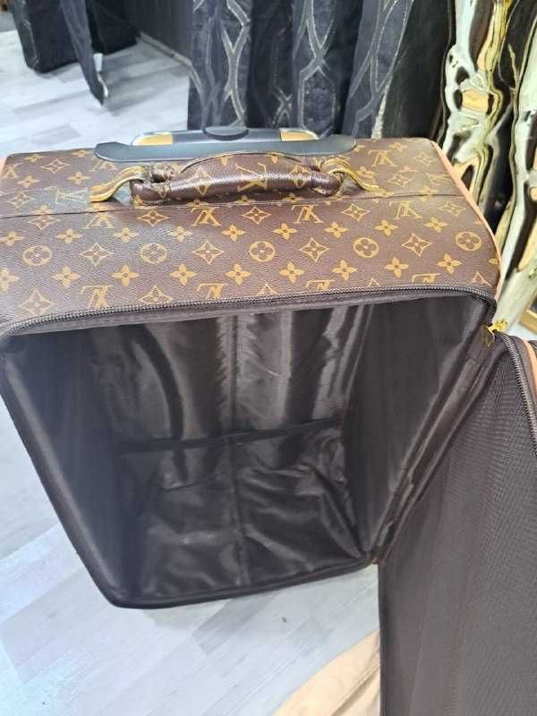 Ekskluzywna walizka marki Louis Vuitton
