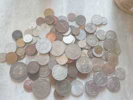 Монеты мира 120 шт.