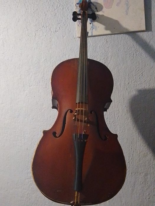 Віолончель 3/4 в хорошем состоянии