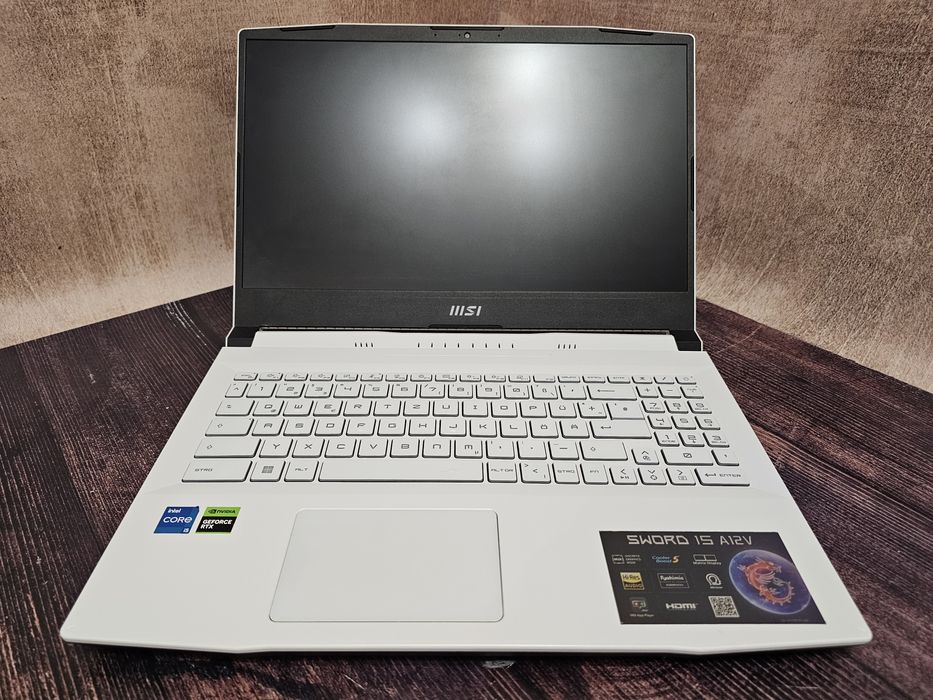 MSI Sword 15 A12V (Core i5-12450H/16Gb/RTX 4050/SSD 512Gb/IPS 144Hz)
