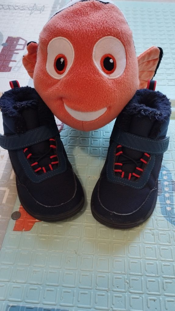 Botas criança Quechua 24