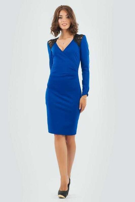 Нарядное стильное элегантное платье отличного качества