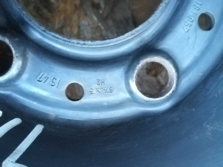 Koła zimowe BMW E36 E46 Z3  Continental 205/60/15  5x120  ET47