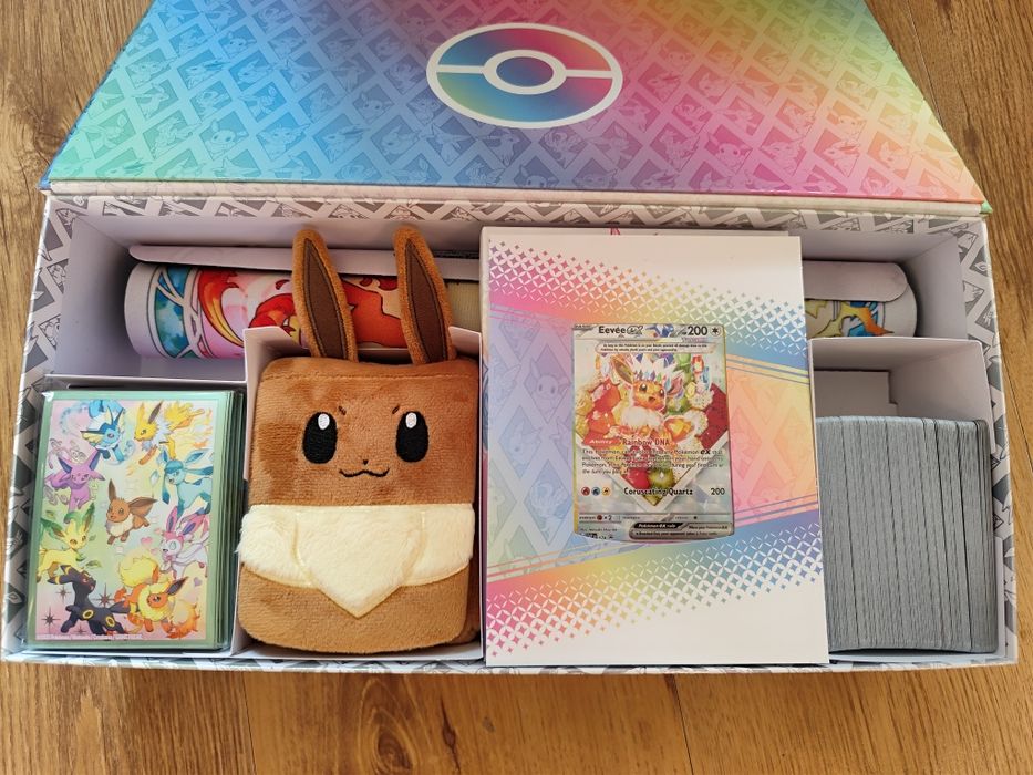 Prismatic Evolutions Super Premium Collection