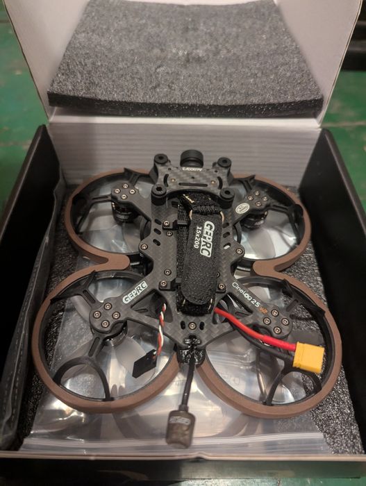 FPV GEPRC CineLog 25 FPV + доповнення ціла рама + запчачини 
KBanpOKon