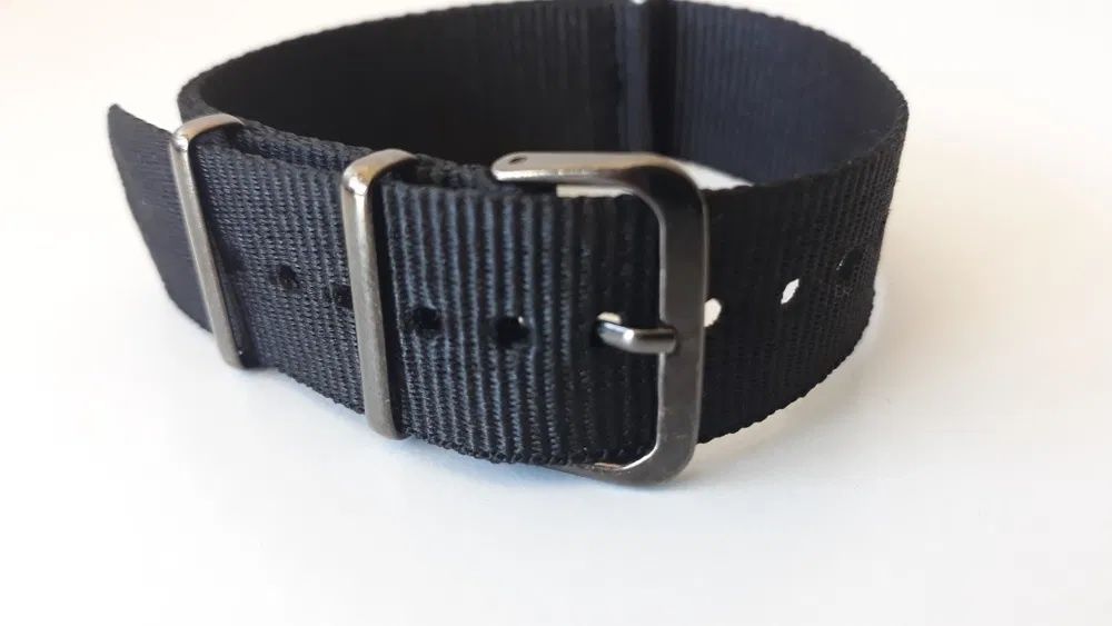 Nato Bracelete Varias Nylon 20mm Partes metálicas Escuras Seiko Oris