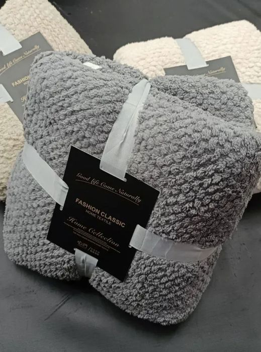 Якісний теплий плед соти на хутрі-овчині (розмір євро)