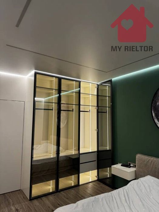 Продаж автономного будинку в котеджному містечку SoHo Town