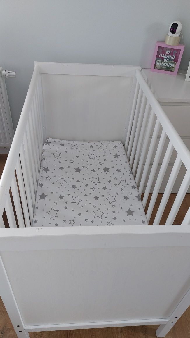 Sprzedam łóżeczko dziecięce Ikea