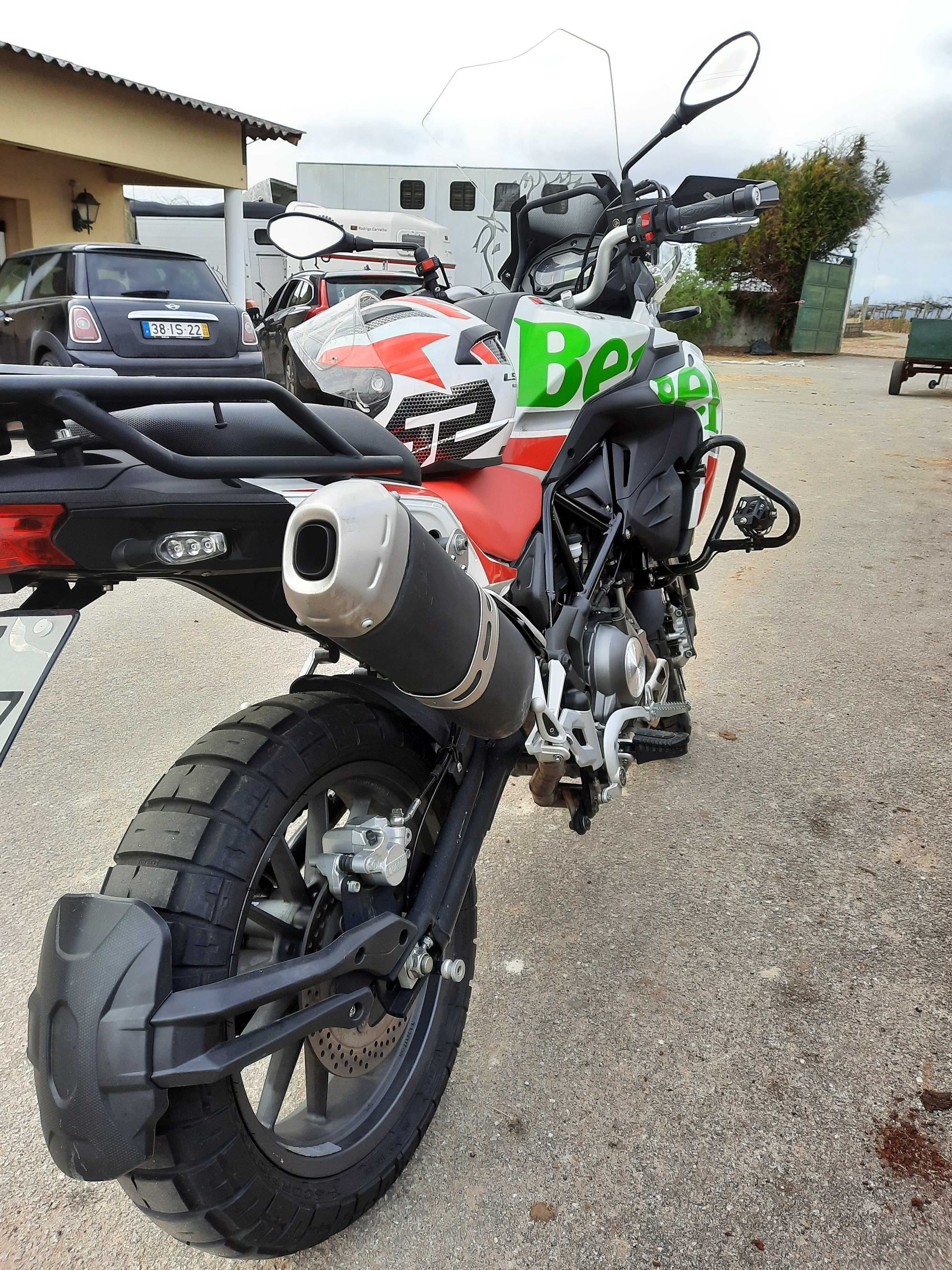 Vendo Benelli Trk 502