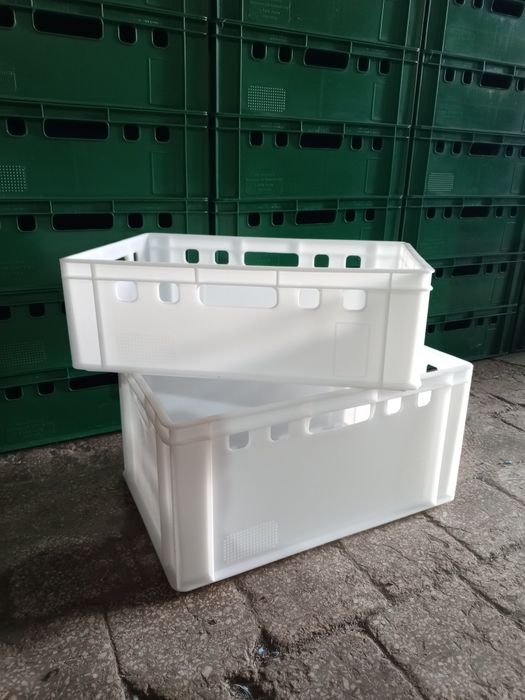 Ящик пластиковий виробник