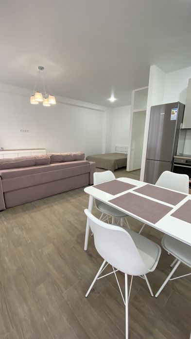 Сдам студию в центре