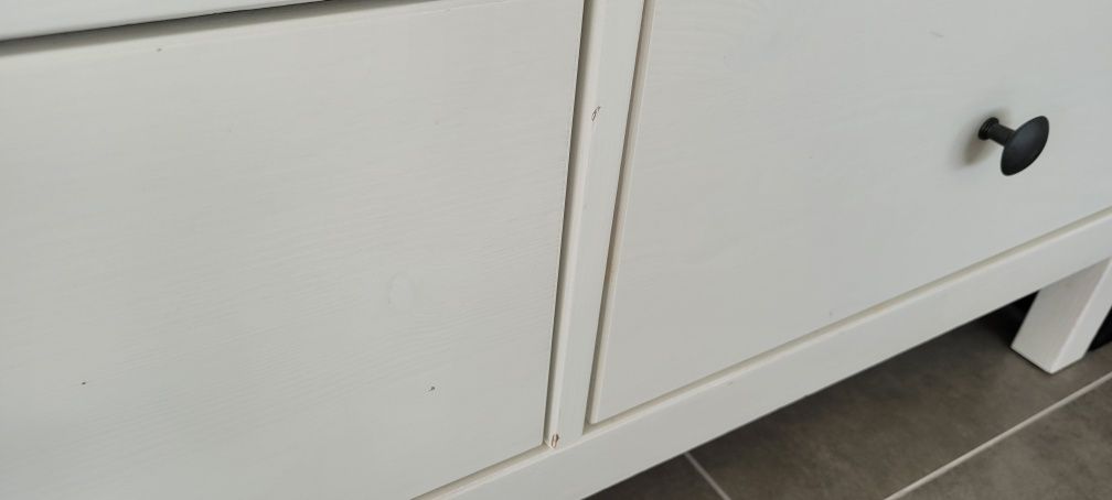 Szafka rtv Ikea Hemnes pod tv lite drewno biała
