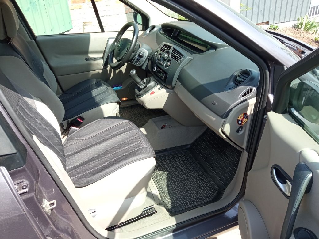 Продам renault scenic 2