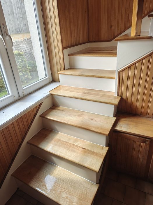 Cyklinowanie lakierowanie parkietu, renowacja schodów