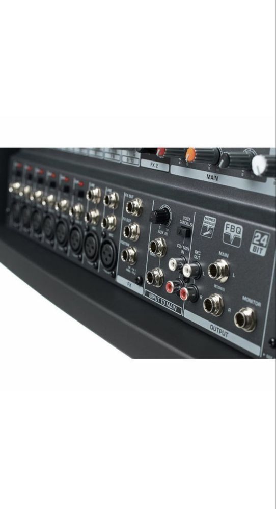 Мікшерний пульт Behringer PMP1680S
