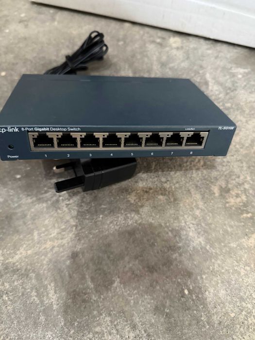 TP -Link TL-SG108 Switch 8 port Gigabit 1000MB/s